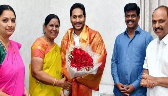 Breaking: ఎమ్మెల్సీ ఎన్నికల్లో వైసీపీ బోణీ