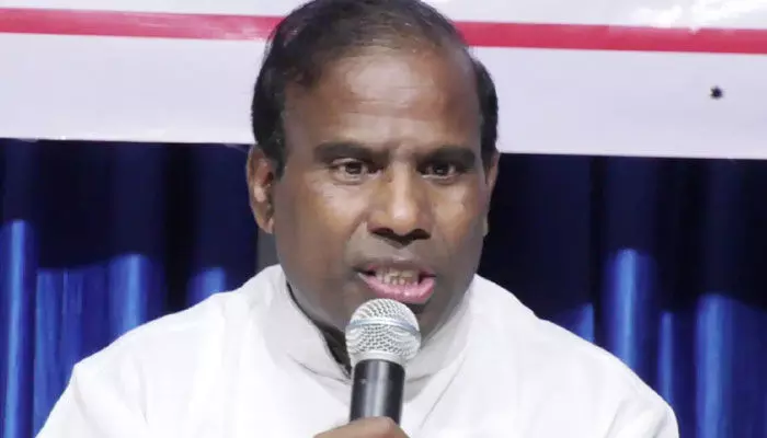డిసెంబర్లోపే కేసీఆర్ ప్రగతి భవన్ ఖాళీ: కేఏ పాల్ డిసెంబర్లోపే కేసీఆర్ ప్రగతి భవన్ ఖాళీ: కేఏ పాల్
