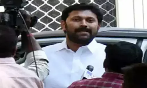 Ys Viveka Murder Case: ఎంపీ అవినాశ్‌రెడ్డిని ప్రశ్నించిన సీబీఐ
