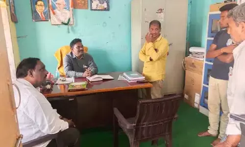ఎస్సీ హాస్టల్ వార్డెన్ కు, సిబ్బందికి మెమో జారీ..