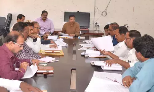 కాళేశ్వరం కాలువకు భూసేకరణ వేగంగా చేపట్టండి: కలెక్టర్ రాజర్షి షా