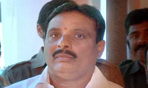 వీధి కుక్కల అంశం పై నోరు జారిన దానం