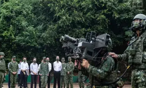 5 వేల మంది సైనికులకు చైనా శిక్షణ