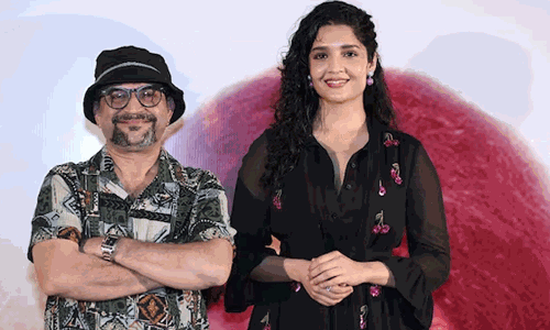 ఆ సీన్ కోసం 32 రోజులు స్నానం చేయలేదు: రితికా సింగ్