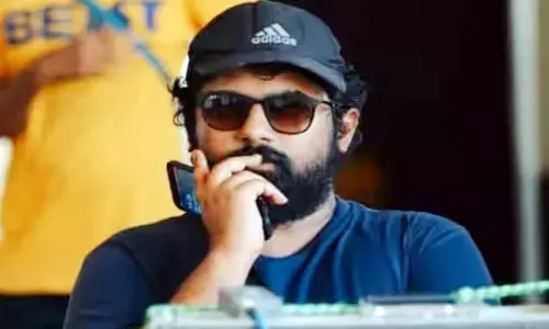 చిత్ర పరిశ్రమలో మరో విషాదం.. యంగ్ డైరెక్టర్ కన్నుమూత
