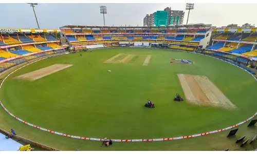 మూడో టెస్ట్.. ఇండోర్ పిచ్ ఎలా ఉందంటే!