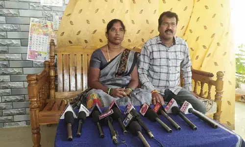 మాచారెడ్డి ఎంపీటీసీ ఇంటి పై గుర్తుతెలియని వ్యక్తుల దాడి..