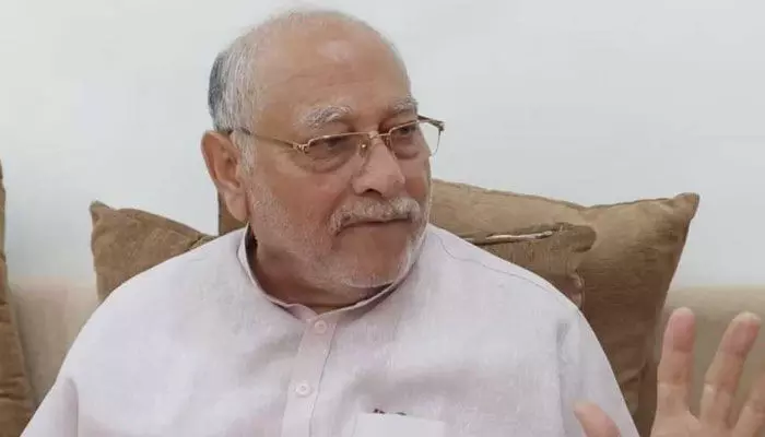 బ్రేకింగ్: ప్రధాని మోడీ సోదరుడికి అస్వస్థత బ్రేకింగ్: ప్రధాని మోడీ సోదరుడికి అస్వస్థత