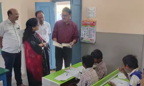 ప్రభుత్వ పాఠశాలల్లో విద్యా ప్రమాణాలు పెంచాలి: అదనపు కలెక్టర్ స్నేహలత