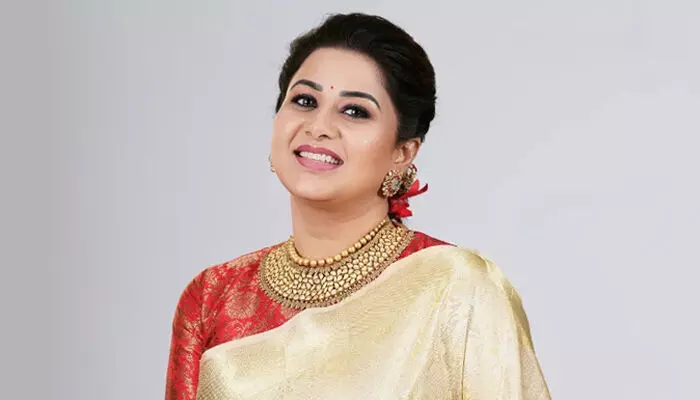 Sangeetha: నేను హీరోయిన్ అంటే ఎవరూ నమ్మలేదు.. ఎగతాళి చేశారంటున్న సంగీత Sangeetha: నేను హీరోయిన్ అంటే ఎవరూ నమ్మలేదు.. ఎగతాళి చేశారంటున్న సంగీత