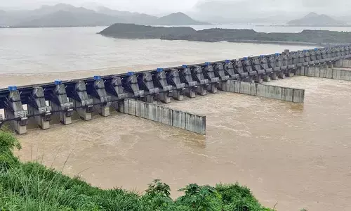 సూత్రధారులెవరు ?..  అలజడి రేపిన ‘దిశ’ కథనం