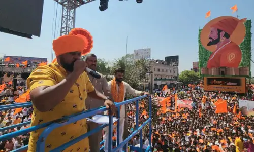 హిందువులే టార్గెట్‌గా పోలీసులు పని చేస్తున్నారు: ఎమ్మెల్యే రాజాసింగ్