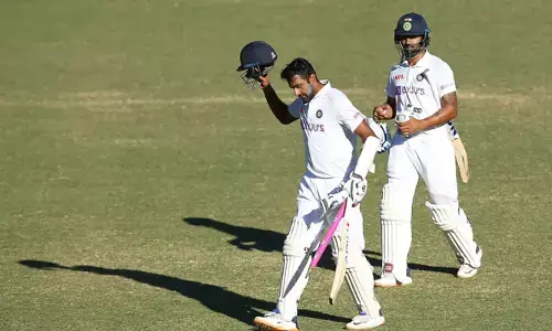 Ind vs Aus 3rd test: 109 కే భారత్ ఆలౌట్..