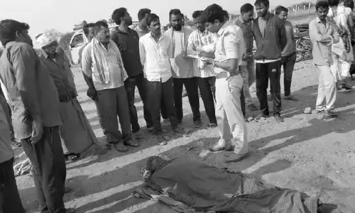 చెరువులో పడి మత్స్యకారుడు మృతి..