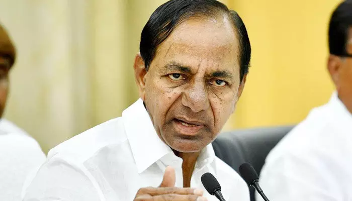 BRS ఎమ్మెల్యేల నిర్లక్ష్యం.. రోజూ వందల సంఖ్యలో సచివాలయానికి బాధితులు! BRS ఎమ్మెల్యేల నిర్లక్ష్యం.. రోజూ వందల సంఖ్యలో సచివాలయానికి బాధితులు!