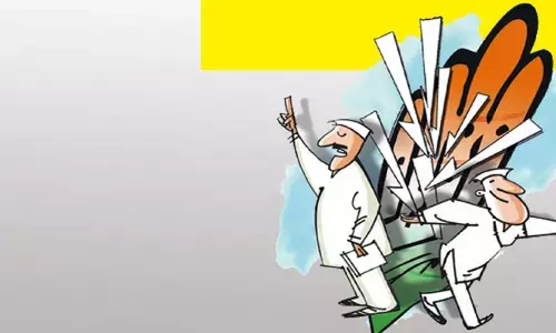 మరోసారి కాంగ్రెస్‌లో కల్లోలం.. మొన్న మిర్యాలగూడ.. నేడు సూర్యాపేట..