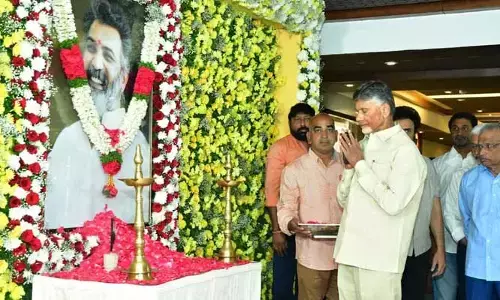 Tarakaratna: ఎఫ్‌ఎన్ ‌సీసీలో  తారకరత్న పెద్దకర్మ.. నివాళులర్పించిన చంద్రబాబు