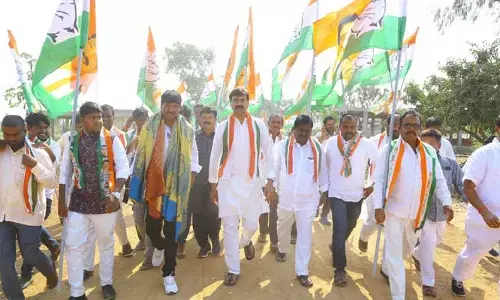 ప్రధాని నరేంద్ర మోడి మహిళల కళ్ళల్లో కారం కొడుతున్నాడు : మహారాష్ట్ర ఏఐసీసీ కార్యదర్శి