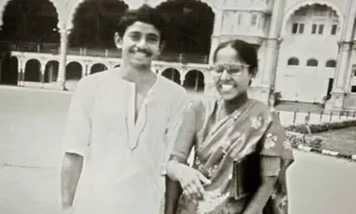 చిన్ననాటి ఫొటోలు షేర్ చేసిన రామ్‌గోపాల్ వర్మ