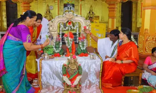 ఘనంగా చండీ హోమం..లక్ష తులసి అర్చన..