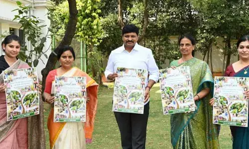 పిల్లలను పెంచే ఆ చేతులతోనే మొక్కలు నాటండి: MP సంతోష్