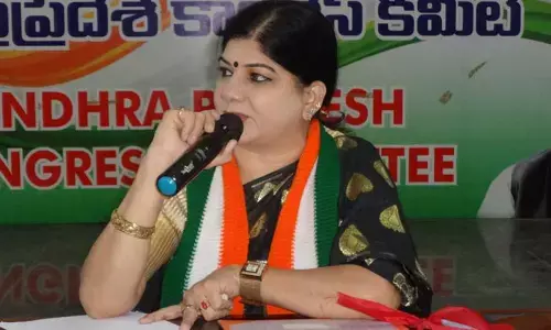 బీజేపీకి ప్రజలు బుద్ధి చెప్పే సమయం ఆసన్నమైంది: సునీతరావు