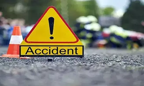 ఔటర్ రింగ్ రోడ్డుపై యాక్సిడెంట్.. ఒకరి మృతి