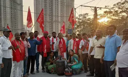 పెంచిన వంట గ్యాస్ ధరలు వెంటనే తగ్గించాలి: సీపీఐ