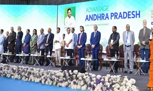 గ్లోబల్‌ ఇన్వెస్టర్స్‌ సెమినార్‌ను ప్రారంభించిన.. సీఎం జగన్