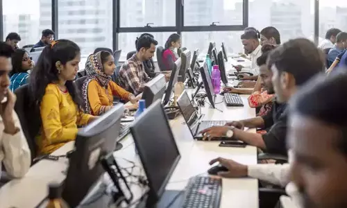 12 ఏళ్ల గరిష్ఠానికి సేవల రంగం వృద్ధి!