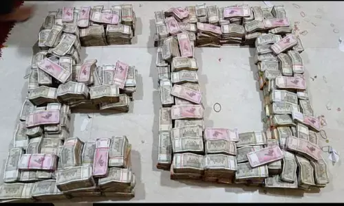 లేడీ ఐఏఎస్ ఆఫీసర్ నివాసంలో ఈడీ సోదాలు