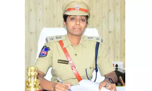 గోపాలపేట ఎస్ఐకి చార్జ్ మెమో జారీ చేసిన ఎస్పీ..