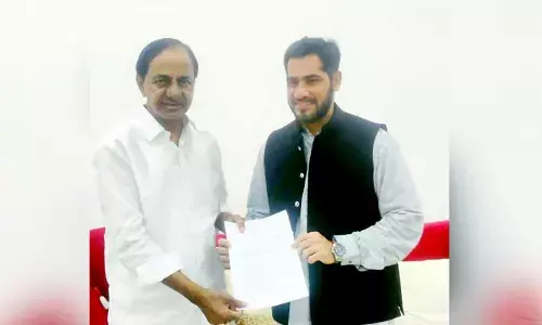 తెలంగాణ రాష్ట్ర మైనార్టీస్ కమిషన్ చైర్మన్ గా తారిఖ్ అన్సారీ