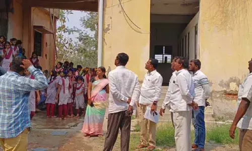 కస్తూర్బా గాంధీ బాలికల విద్యాలయాన్ని తనిఖీ చేసిన మాచారెడ్డి వైస్ ఎంపీపీ..