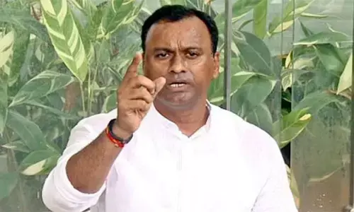 ‘‘రేవంత్ రెడ్డి ఓ బ్లాక్ మెయిలర్.. బెదిరించి దోచుకోవడమే అతని పని’’