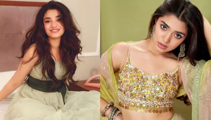 టాలీవుడ్ బ్యూటీ కృతి శెట్టికి బంపర్ ఆఫర్ టాలీవుడ్ బ్యూటీ కృతి శెట్టికి బంపర్ ఆఫర్