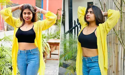 తట్టుకోలేకపోతున్నమ్ రీతూ.. ఇక చాలు ఆపు..!