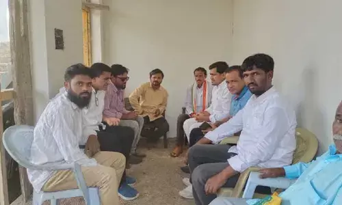 జర్నలిస్టుల పై దాడులు ఎంతవరకు సమంజసం.. ఏఐసీసీ సభ్యులు నరేష్ జాధవ్..