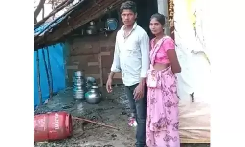ప్రమాదవశాత్తు గ్యాస్ లీకై గుడిసె దగ్ధం
