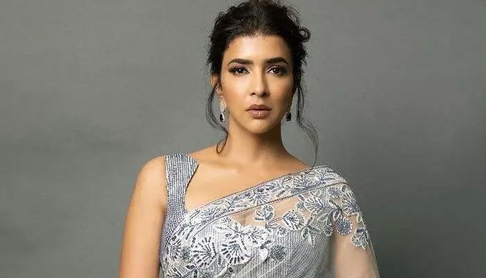 అందమైన క్షణాలంటూ.. మనోజ్ పెళ్లి వీడియో షేర్ చేసిన మంచు లక్ష్మి అందమైన క్షణాలంటూ.. మనోజ్ పెళ్లి వీడియో షేర్ చేసిన మంచు లక్ష్మి