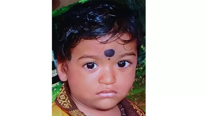 నీటి తొట్టిలో పడి బాలుడు మృతి.. నీటి తొట్టిలో పడి బాలుడు మృతి..