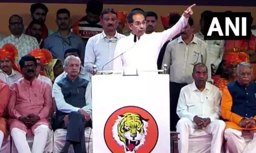 గో మూత్రం భారతదేశానికి స్వాతంత్ర్యం తీసుకురాలేదు: ఉద్ధవ్ ఠాక్రే