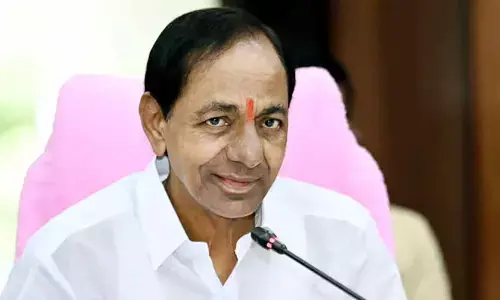 దేశ ప్రజలకు సీఎం కేసీఆర్ హోళీ శుభాకాంక్షలు