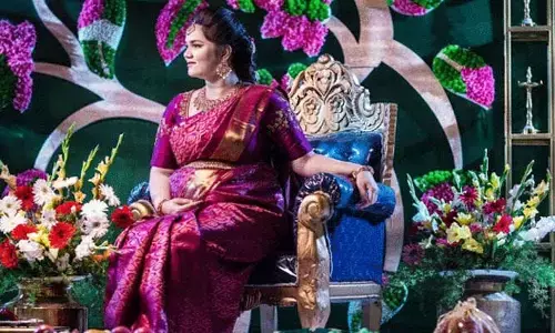 పండంటి మగబిడ్డకు జన్మనిచ్చిన నటి