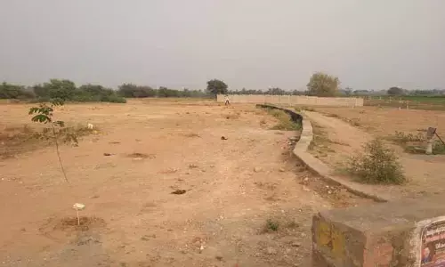 కడెం కాలువలు అన్యాక్రాంతం..
