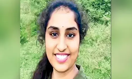 గుండెపోటుతో వైద్య విద్యార్ధిని మృతి