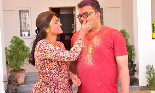 మంచిర్యాలలో హోలీ వేడుకలు