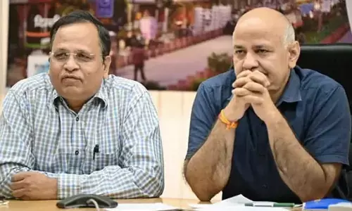 సిసోడియా, సత్యేందర్ జైన్ రాజీనామాలను ఆమోదించిన రాష్ట్రపతి..