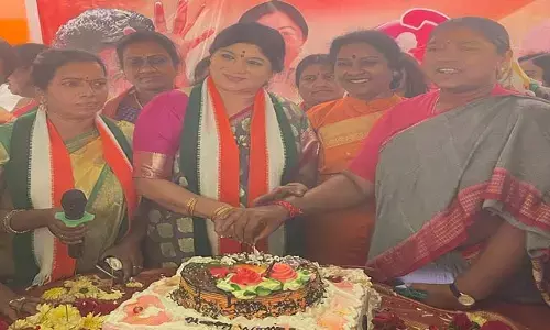 బీఆర్ఎస్ ప్రభుత్వంలో మహిళలకు భరోసా ఏది..?