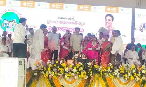 ఉచిత మెగా క్యాన్సర్ శిబిరాన్ని ప్రారంభించిన మంత్రి కేటీఆర్